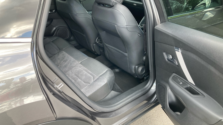 Citroen C4 X 1.2 PureTech [130] Max 4dr EAT8 Petrol Saloon